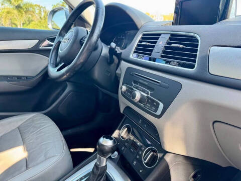 2016 Audi Q3 2.0T Premium Plus