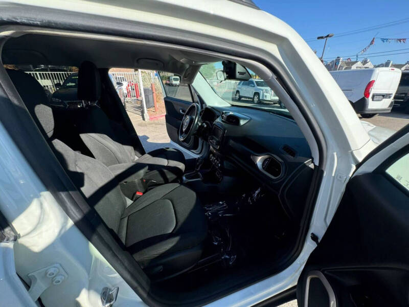 2017 Jeep Renegade Latitude