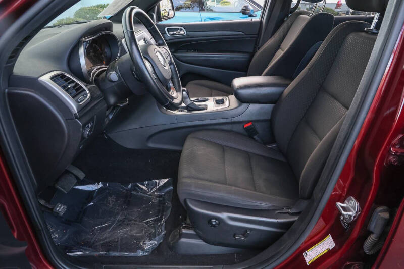 2021 Jeep Grand Cherokee Laredo E