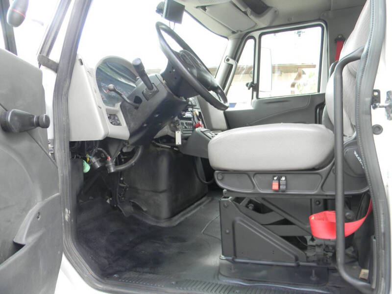 2013 International DuraStar 4400