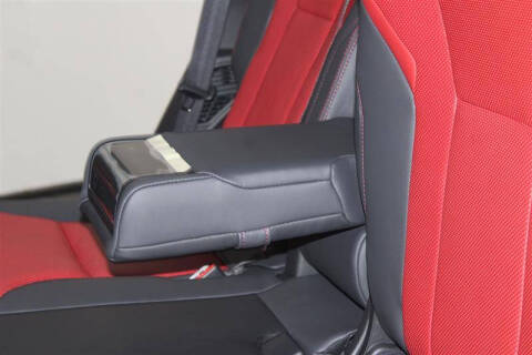 2025 Lexus LX 700h F SPORT Handling