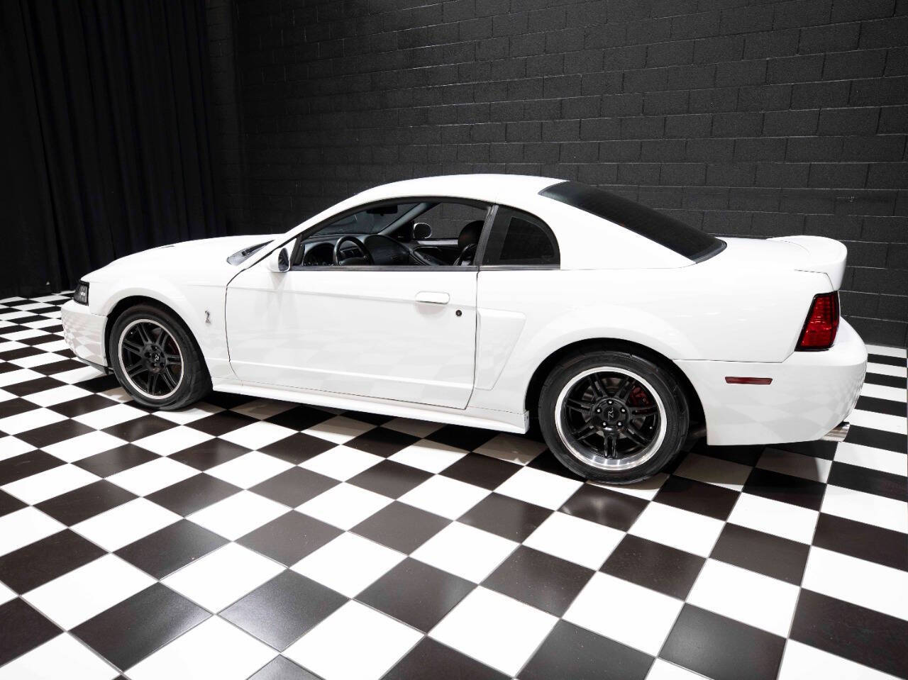 2003 Ford Mustang SVT Cobra 65