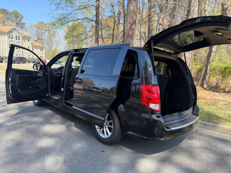 2020 Dodge Grand Caravan SE