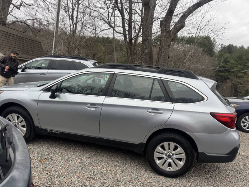 2019 Subaru Outback 2.5i