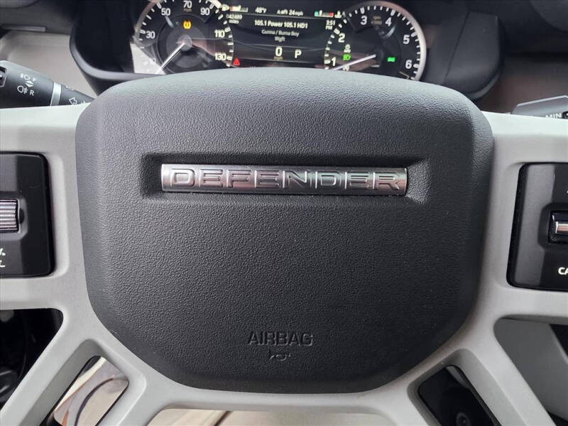2023 Land Rover Defender 110 X-Dynamic SE
