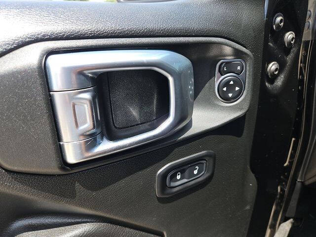 2022 Jeep Gladiator Willys