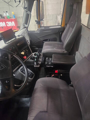 2012 International WorkStar 7600