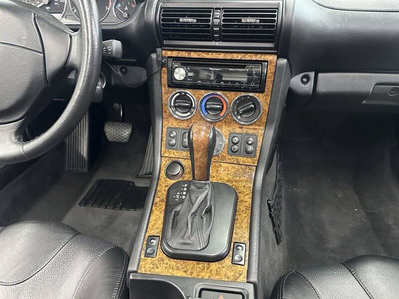 2001 BMW Z3 3.0i