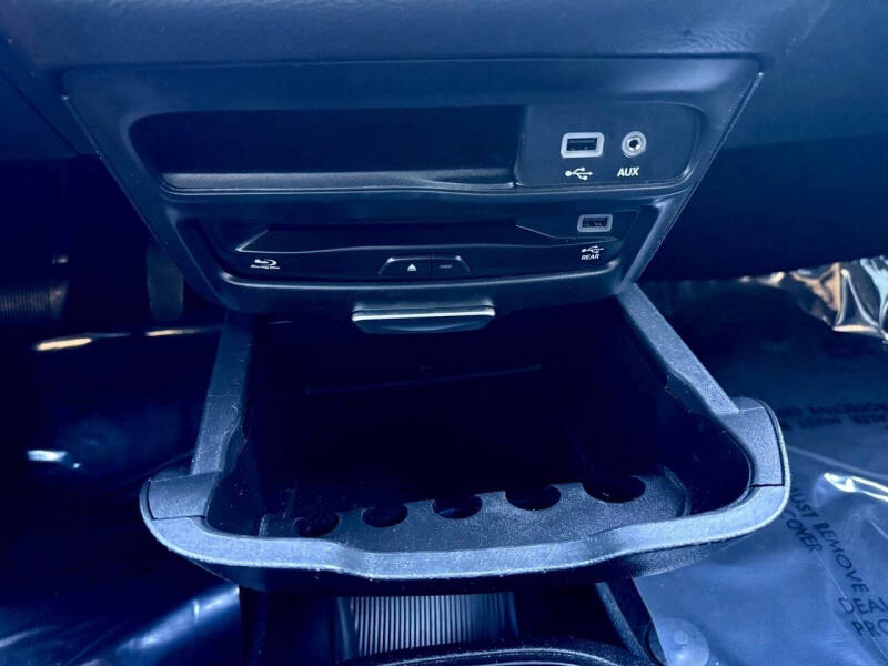 2020 Chrysler Pacifica Touring L Plus 35th Anniversary