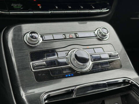 2021 Lincoln Nautilus Reserve