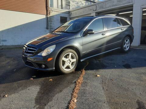 2010 Mercedes-Benz R-Class for sale at Reliable Motors in Seekonk MA