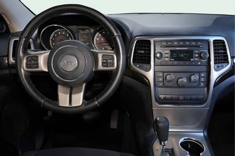 2012 Jeep Grand Cherokee Laredo