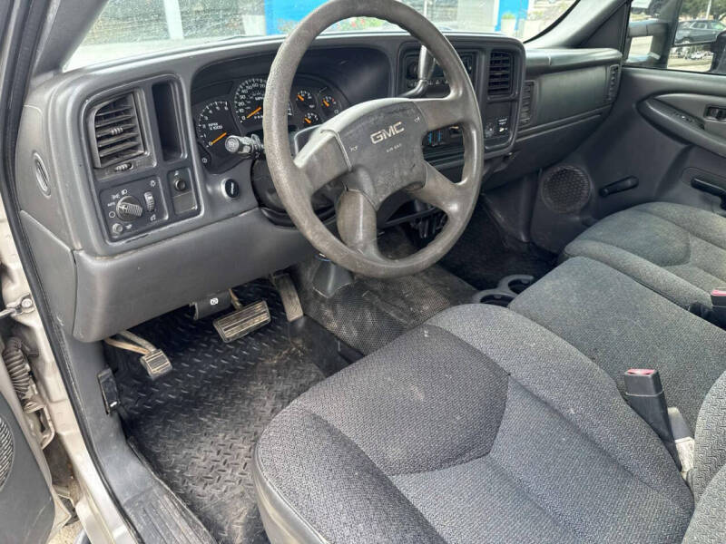 2007 GMC Sierra 2500HD Classic Work Truck