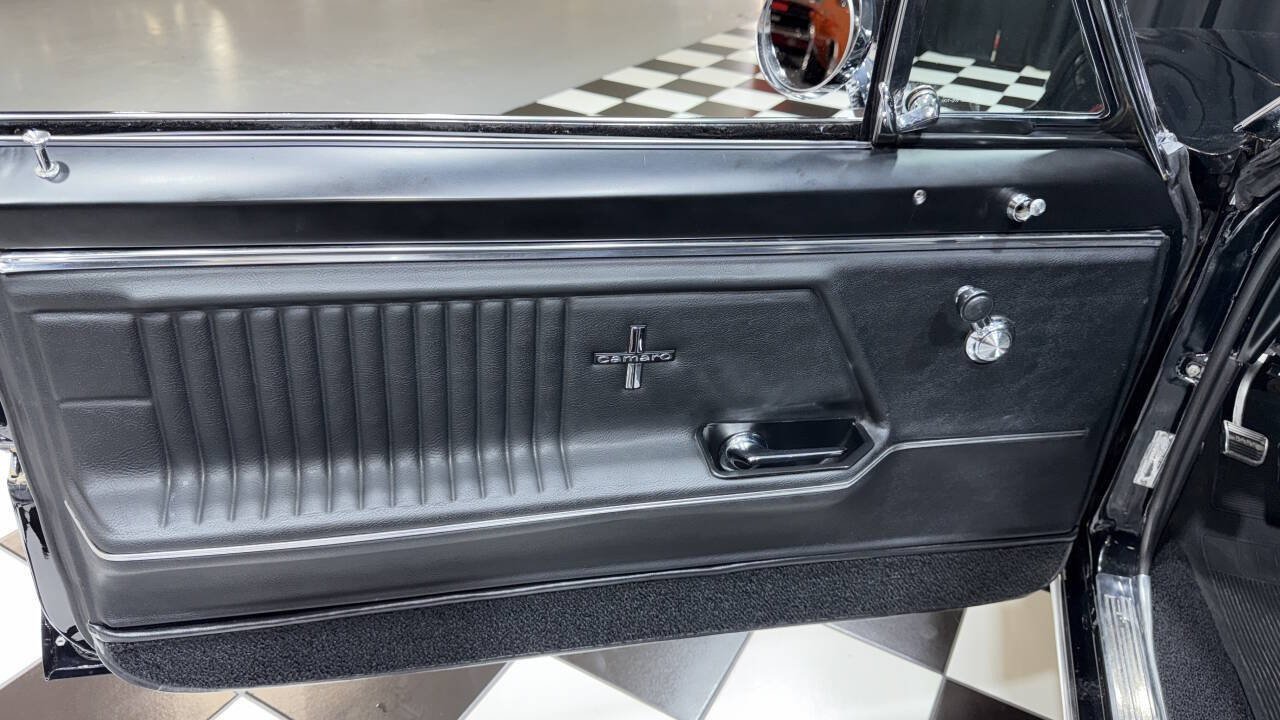 1967 Chevrolet Camaro 45