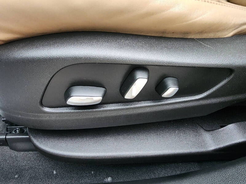 2017 Cadillac XT5 Platinum