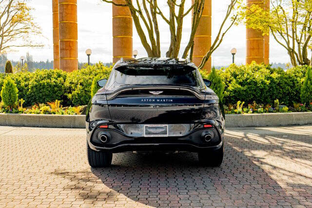 2021 Aston Martin DBX 60