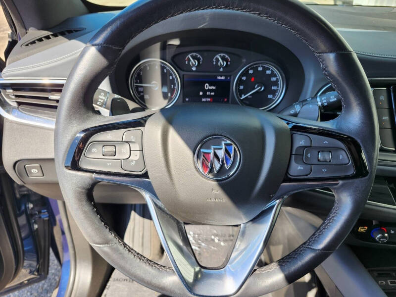 2023 Buick Enclave Essence