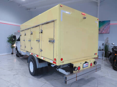 2019 Ford E-Series E-450 SD