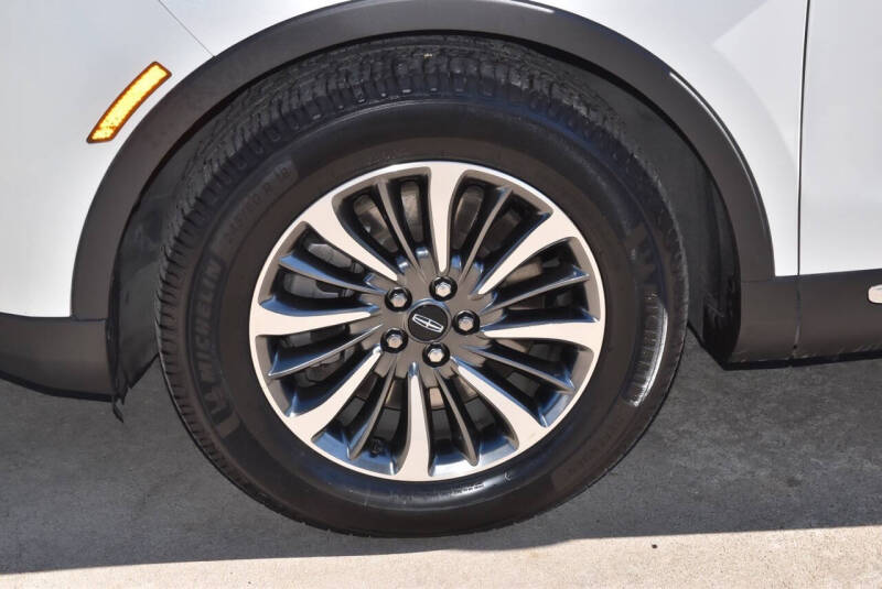 2021 Lincoln Nautilus Reserve