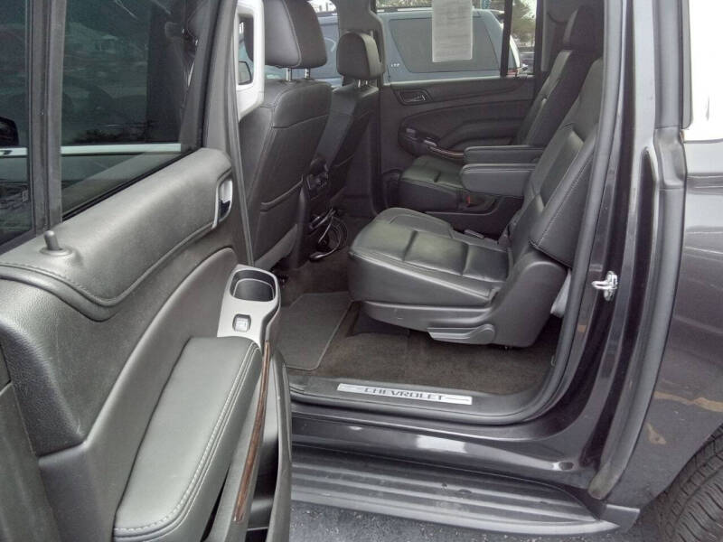 2018 Chevrolet Suburban LT