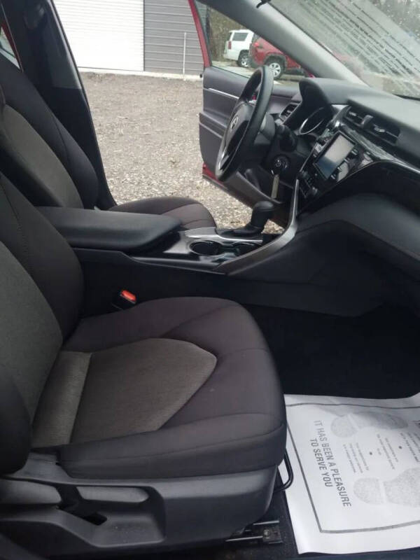 2020 Toyota Camry LE