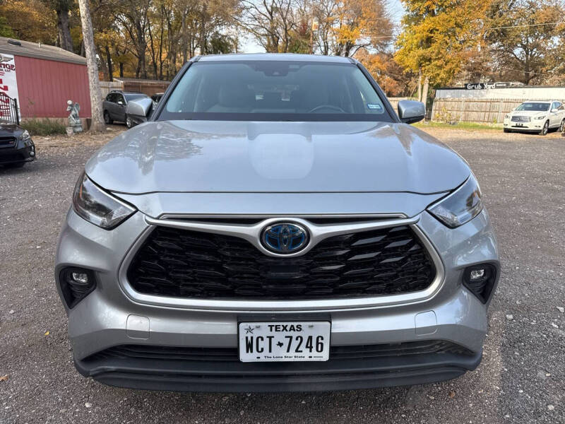 2021 Toyota Highlander Hybrid LE