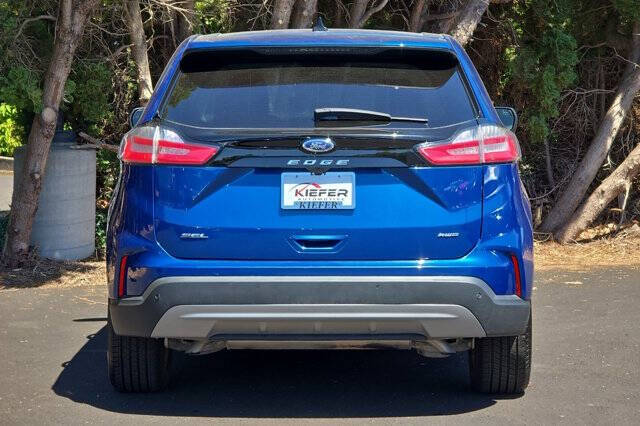 2024 Ford Edge