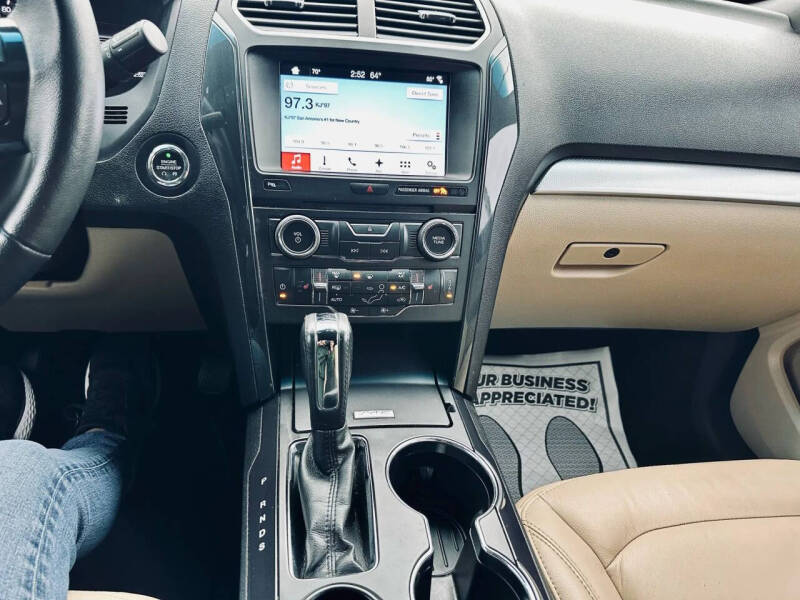 2017 Ford Explorer XLT