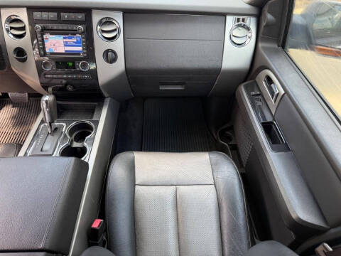 2011 Ford Expedition XLT