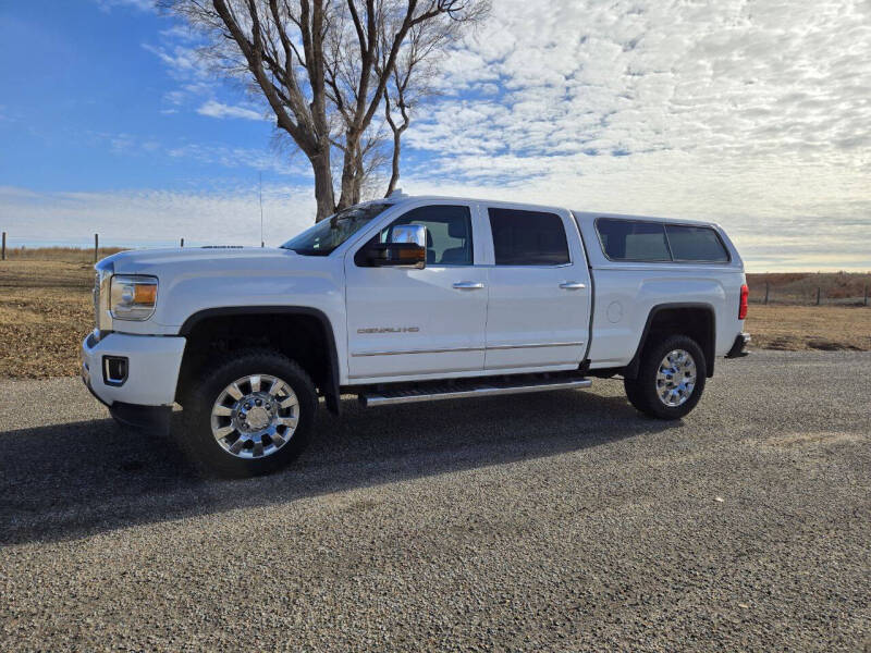 2016 GMC Sierra 2500HD for sale at TNT Auto in Coldwater KS