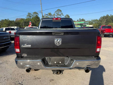 2017 RAM 1500 SLT