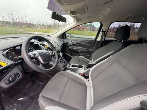 2013 Ford Escape S