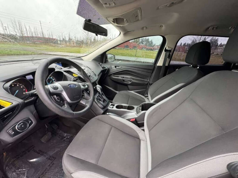 2013 Ford Escape S