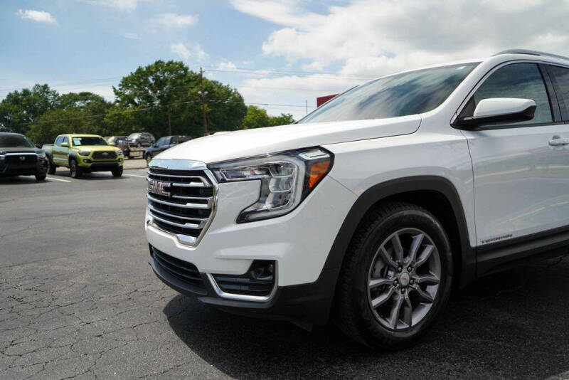 2024 GMC Terrain SLT