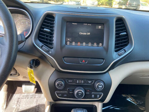 2019 Jeep Cherokee Latitude