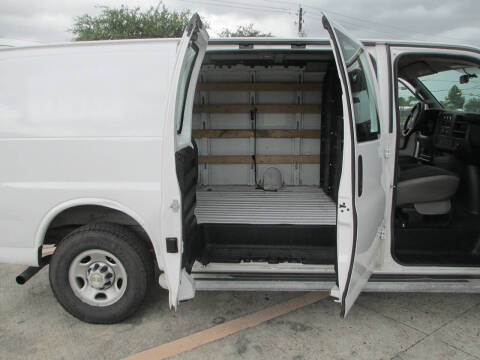 2020 Chevrolet Express 2500