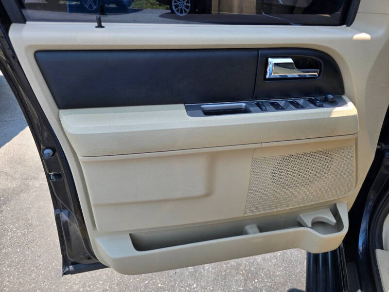 2016 Ford Expedition XL Fleet