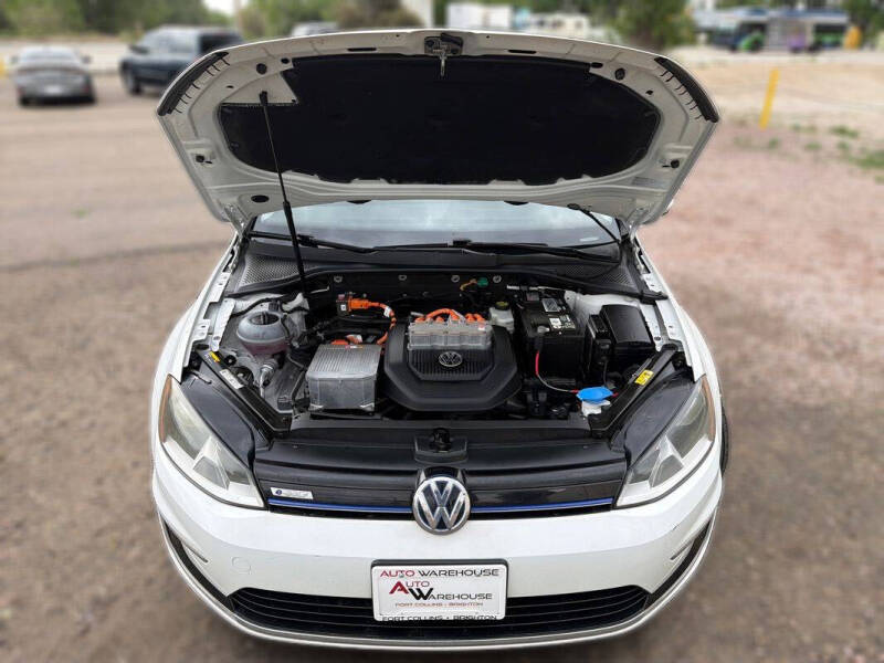 2016 Volkswagen e-Golf SE