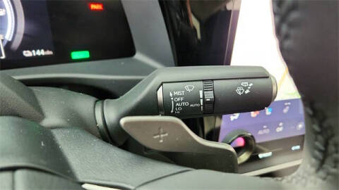 2023 Lexus RZ 450e Luxury