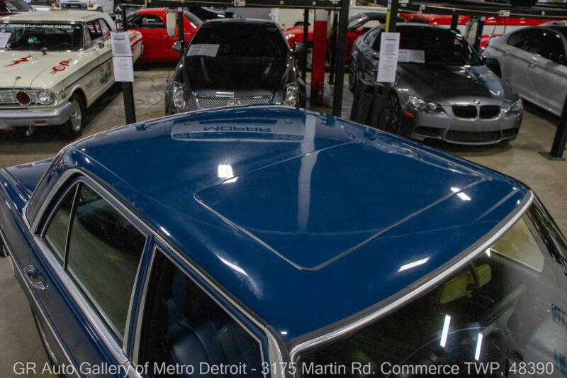 1975 Mercedes-Benz 280-Class