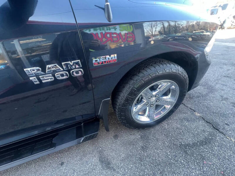 2017 RAM 1500 Express