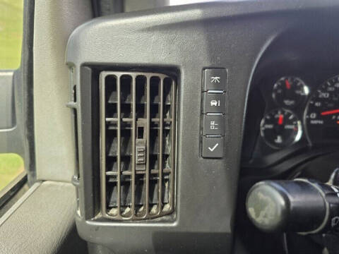 2017 Chevrolet Express LT 3500