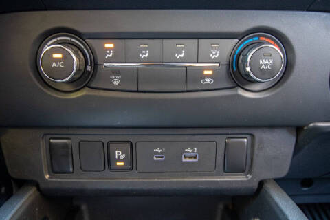 2022 Nissan Frontier