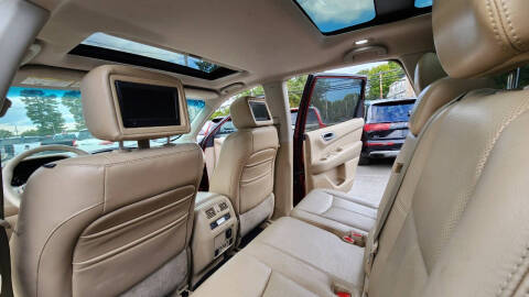 2013 Nissan Pathfinder Platinum