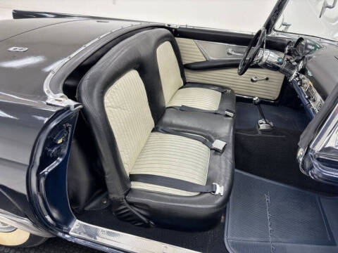 1955 Ford Thunderbird