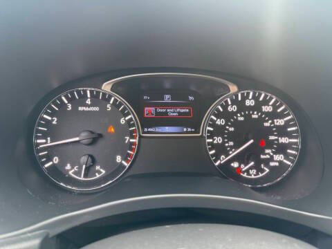 2020 Nissan Pathfinder S