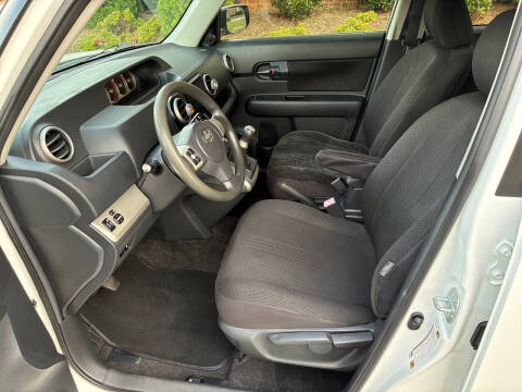 2008 Scion xB