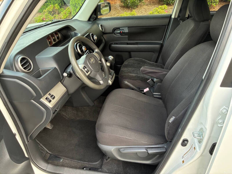 2008 Scion xB