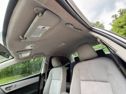 2015 Toyota Corolla LE Plus