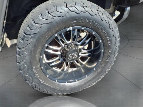 2004 HUMMER H2